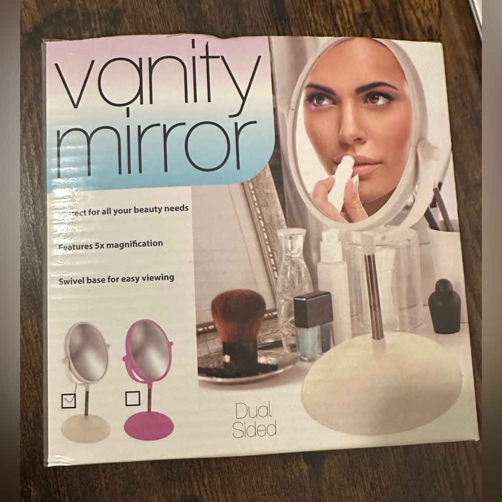 Vanity mirror - Picture 2 of 2